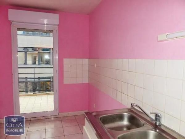 Appartement à louer 3 pièces 69.22m² Angers (49100)