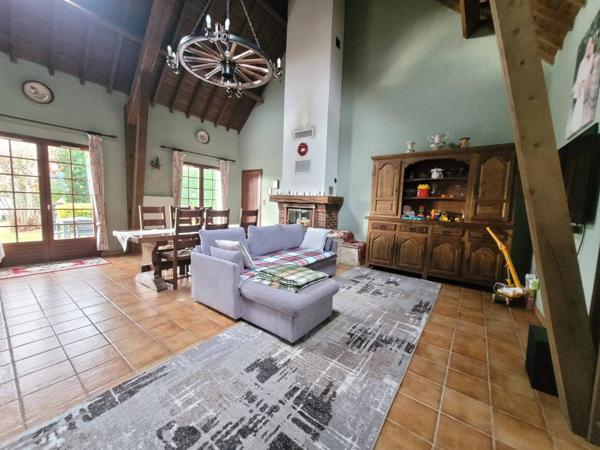 Maison idéale à Courtenay avec jardin et cheminée