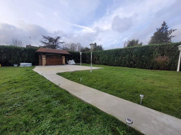 Maison idéale à Courtenay avec jardin et cheminée