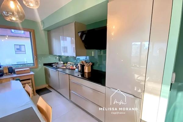 Appartement d'exception à vendre 4 pièces 86 m2 NEYDENS (74), Terrasse plein sud et vue jet d'eau coté chambres