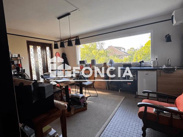 Location Local commercial 3 pièces 60 m² - 6, Rue Aristide Briand Bourgoin Jallieu 38300