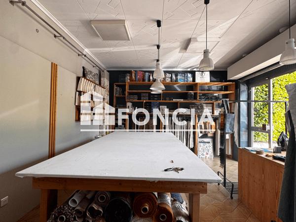 Location Local commercial 3 pièces 60 m² - 6, Rue Aristide Briand Bourgoin Jallieu 38300