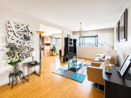 Appartement
         4 pièces
        - 89 m²
