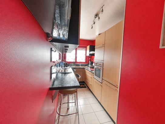 Appartement
         4 pièces
        - 89 m²
