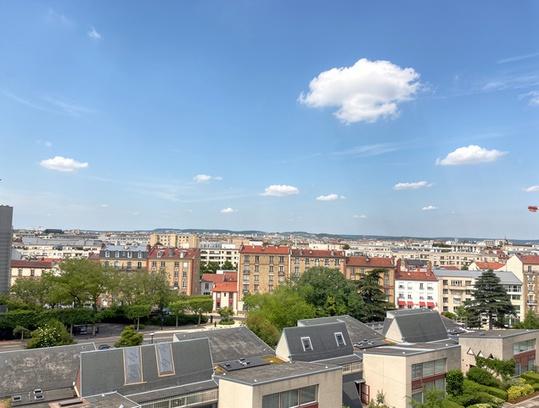 Appartement
         4 pièces
        - 89 m²
