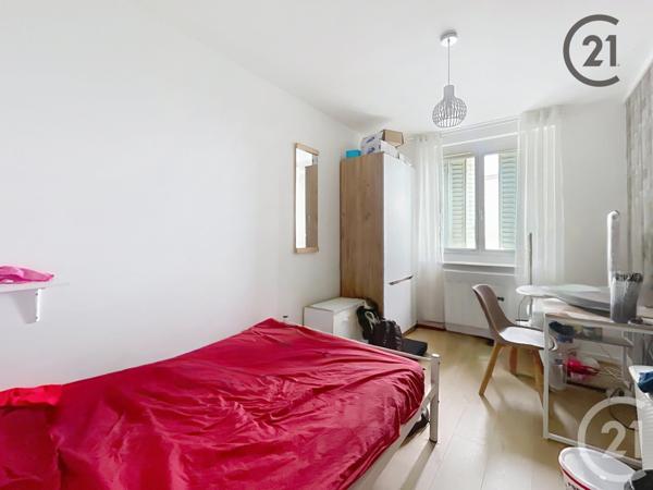 Appartement T5 à vendre  5 pièces - 70,55 m2 TROYES - 10