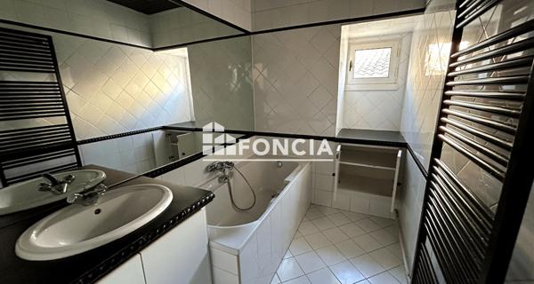 À vendre Appartement 3 pièces 88.98 m² - Castres 81100