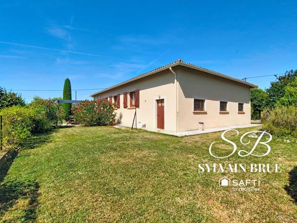 Maison familiale de plain-pied, garage et environnement calme