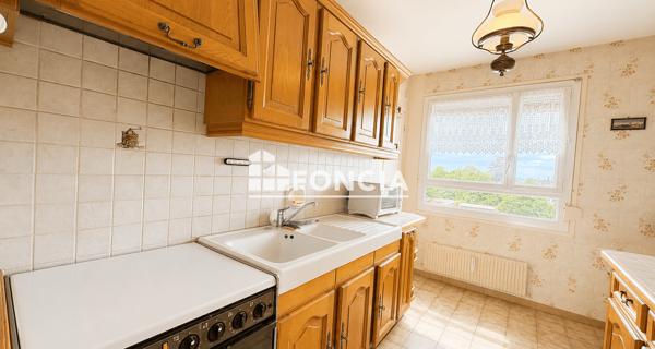 À vendre Appartement 3 pièces 74 m² - Lisieux 14100