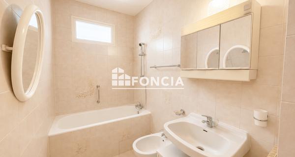 À vendre Appartement 3 pièces 74 m² - Lisieux 14100