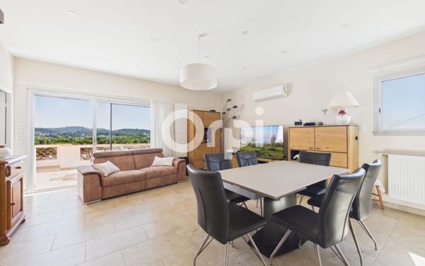 Maison à vendre    4 pièces • 100 m2 Mandelieu-la-Napoule