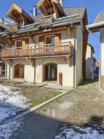 Cœur de Serre-Chevalier maison de village entièrement repensée en 2012