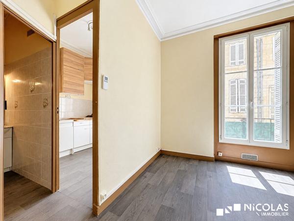 Appartement T1 lumineux – Bordeaux Chartrons, rue Notre Dame