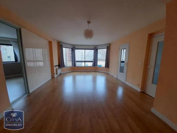 Appartement à louer 3 pièces 85.3m²