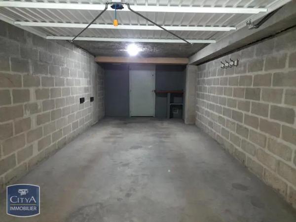 Appartement à louer 3 pièces 85.3m²