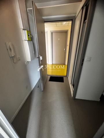 Studio 1 pièce(s) 20 m²