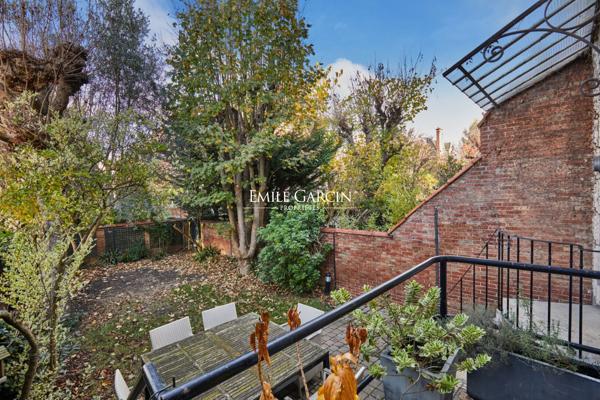 A vendre - Maison - 92400 - Courbevoie  - 174m²  -  5 chambres - jardin
