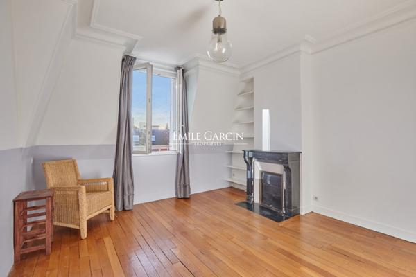 A vendre - Maison - 92400 - Courbevoie  - 174m²  -  5 chambres - jardin