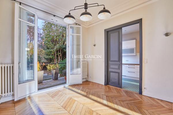 A vendre - Maison - 92400 - Courbevoie  - 174m²  -  5 chambres - jardin
