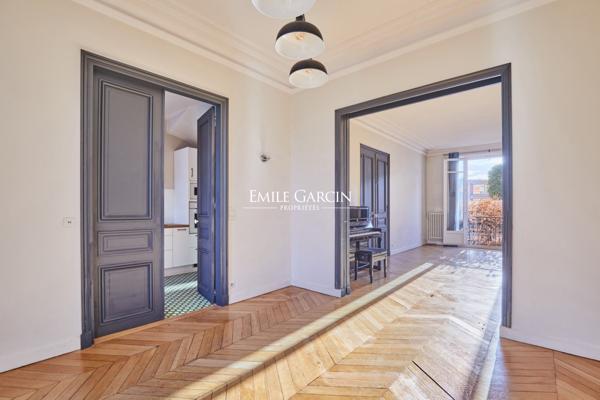 A vendre - Maison - 92400 - Courbevoie  - 174m²  -  5 chambres - jardin