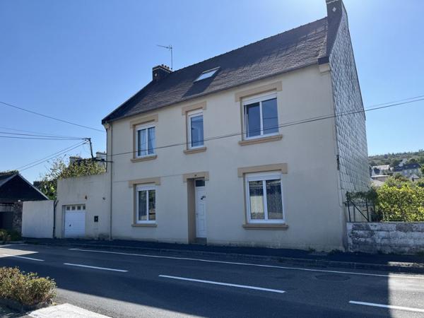Maison à vendre 369 600 € Landerneau 8 p 207 m² DPE E