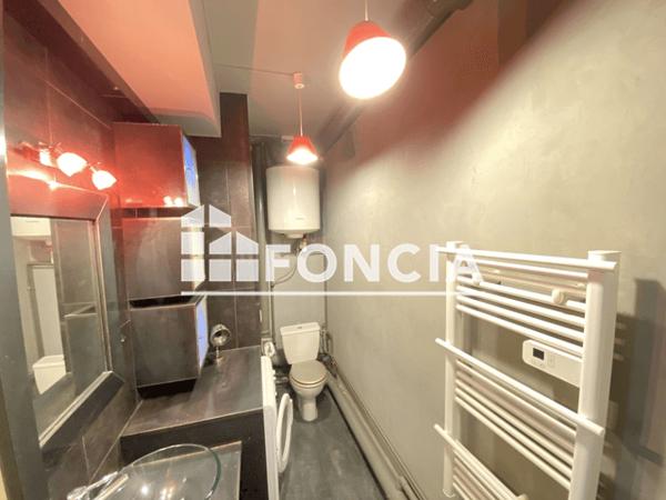 Location Studio meublé 22.59 m² - 80-82 RUE DES CARMES Orleans 45000