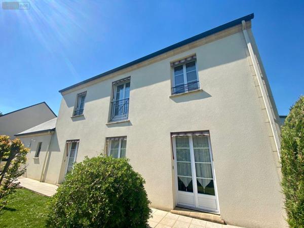 Maison à vendre à La Chapelle-Saint-Aubin dans la Sarthe (72650), ref : 72122-1369