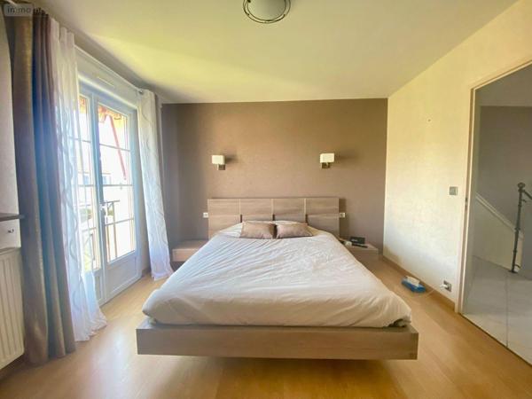 Maison à vendre à La Chapelle-Saint-Aubin dans la Sarthe (72650), ref : 72122-1369