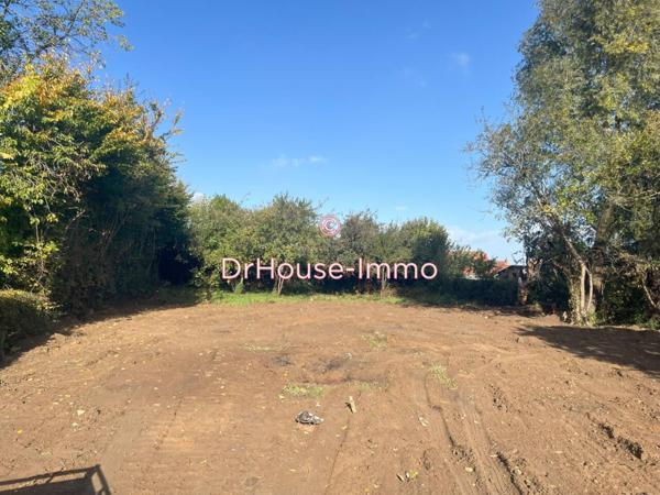 Terrain à vendre de 1 100 m²