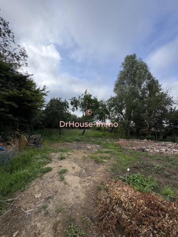 Terrain à vendre de 1 100 m²