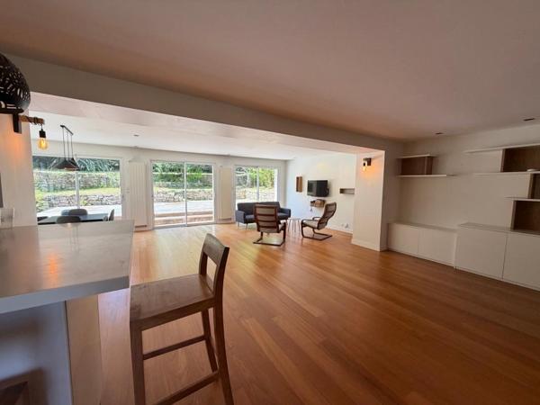 A LOUER - Maison meublée, 4 chambres, jardin et garage