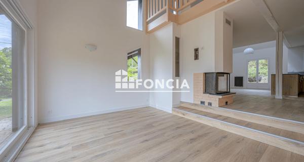 À vendre Maison 6 pièces 160 m² - Le Bourget-du-lac 73370