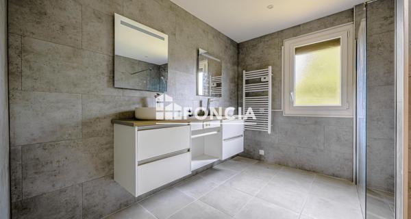 À vendre Maison 6 pièces 160 m² - Le Bourget-du-lac 73370