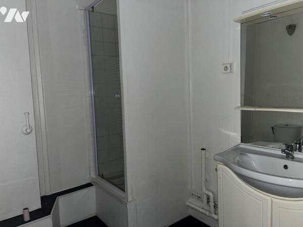 appartement de type III, sis à DIJON, Avenue Victor Hugo