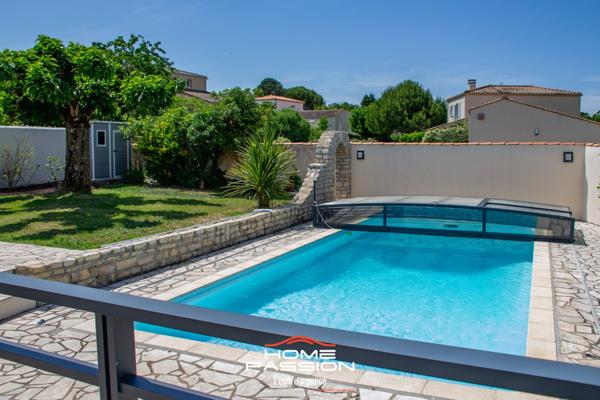 Maison
                                                                                                                                                                                                                                                                                                                        4 pièce(s)                                                                                                                                                                                                          3 chambre(s)                                                                                                                                                                                                          86  m²