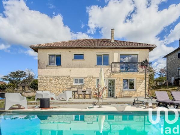 Maison à vendre 4 pièces 160 m² Cosnac