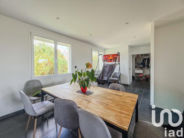 Maison à vendre 4 pièces 160 m² Cosnac