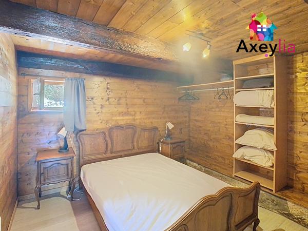 Saint-Martin-d'Estréaux (42620) A VENDRE- PROCHE SECTEURS TOURISTIQUES- PROPRIÉTÉ AVEC GITES SUR 1HA600 ENVIRON DE TERRAIN