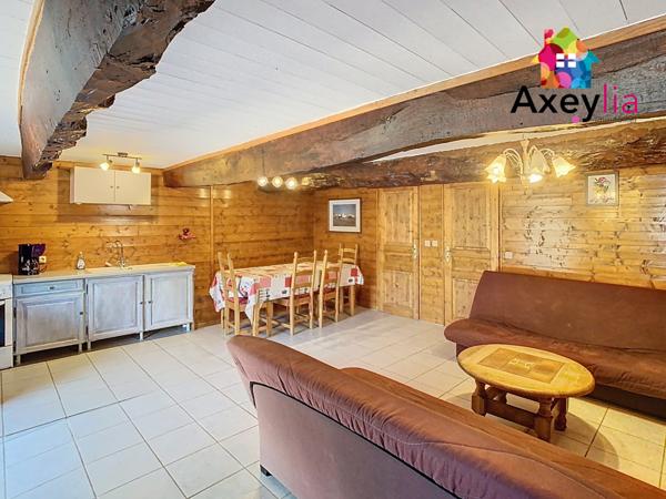 Saint-Martin-d'Estréaux (42620) A VENDRE- PROCHE SECTEURS TOURISTIQUES- PROPRIÉTÉ AVEC GITES SUR 1HA600 ENVIRON DE TERRAIN