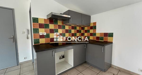 Location Appartement 2 pièces 51.7 m² - Cavaillon 84300