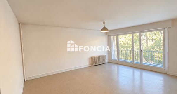 À vendre Studio 35.29 m² - Dreux 28100