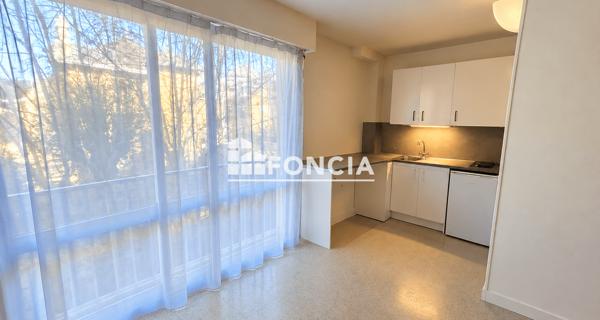 À vendre Studio 35.29 m² - Dreux 28100