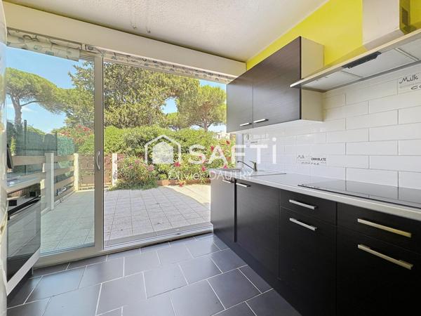 T2 cabine avec grande terrasse et stationnement – Au calme