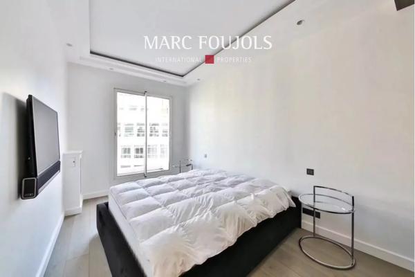 Paris VIII Montaigne – appartement 118 m² avec sa terrasse de 20 m²