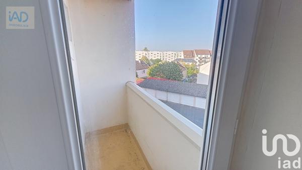 Appartement à vendre 4 pièces 65 m² Saint-Jean-de-la-Ruelle