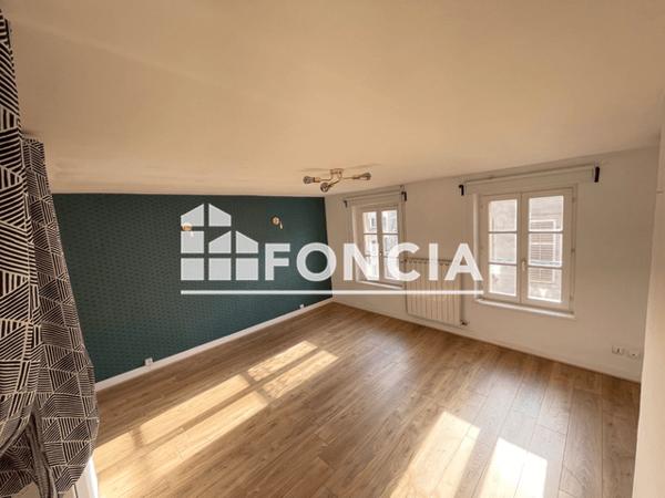 Location Appartement 2 pièces 83.81 m² - 13 PLACE DE LA CARRIERE Nancy 54000