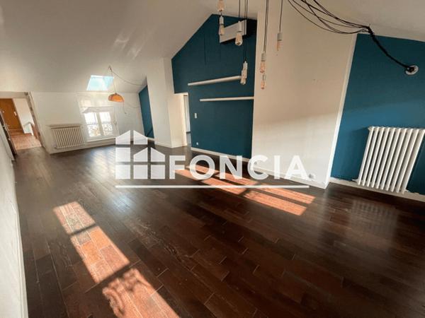 Location Appartement 2 pièces 83.81 m² - 13 PLACE DE LA CARRIERE Nancy 54000