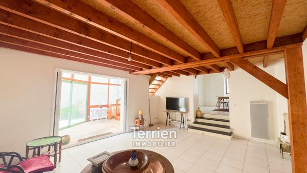 Maison familiale de 168 m² avec 4 chambres, véranda et ascenseur au cœur de Savennières Savennières (49170)