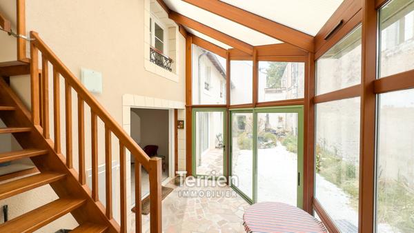 Maison familiale de 168 m² avec 4 chambres, véranda et ascenseur au cœur de Savennières Savennières (49170)
