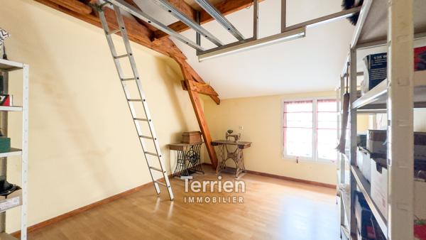Maison familiale de 168 m² avec 4 chambres, véranda et ascenseur au cœur de Savennières Savennières (49170)